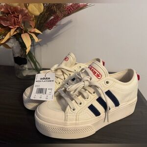 Adidas Nizza Platform Sneakers - Cream and Navy